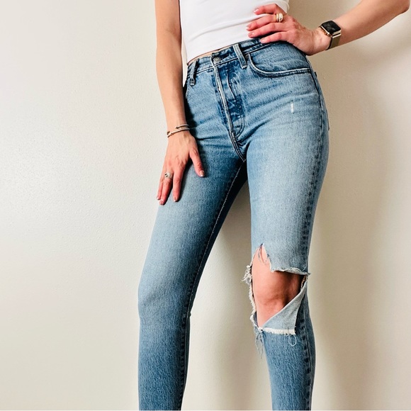 Levi’s 501 skinny jeans distressed light wash - Picture 4 of 7